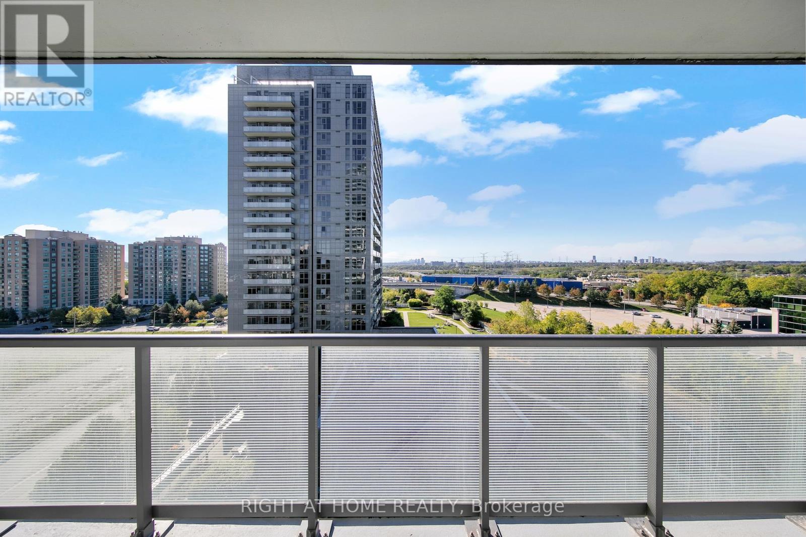 903 - 65 Oneida Crescent, Richmond Hill, Ontario  L4B 0G9 - Photo 20 - N12965502