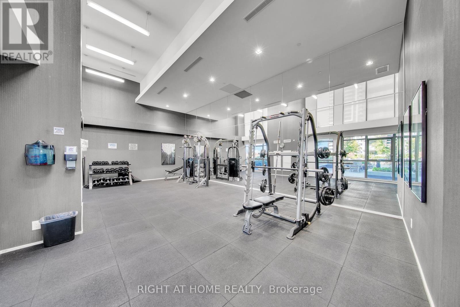 903 - 65 Oneida Crescent, Richmond Hill, Ontario  L4B 0G9 - Photo 38 - N12965502