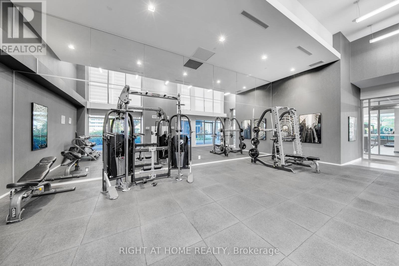 903 - 65 Oneida Crescent, Richmond Hill, Ontario  L4B 0G9 - Photo 39 - N12965502