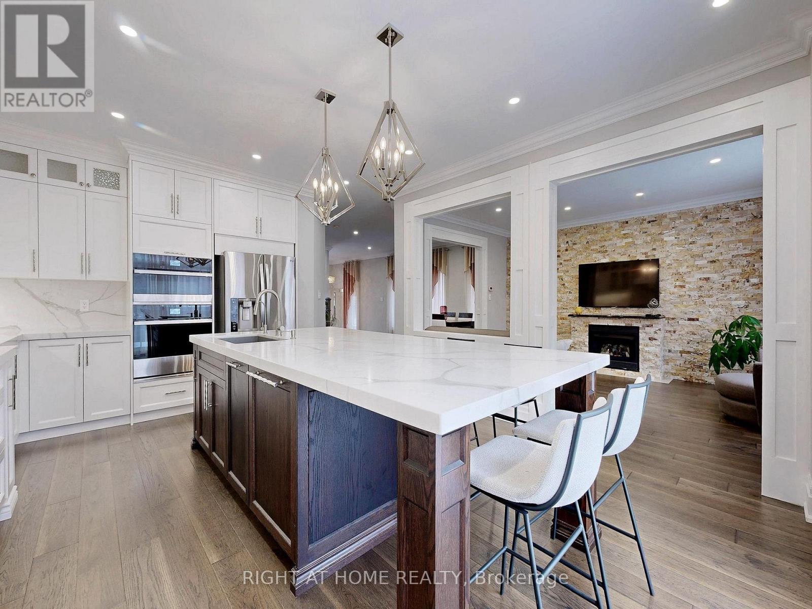 26 Carnoustie Crescent, Richmond Hill, Ontario  L4E 0A2 - Photo 13 - N12965506