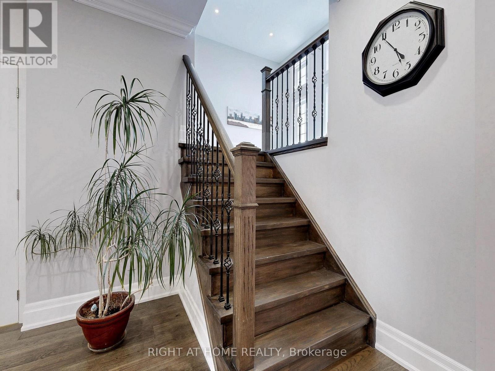 26 Carnoustie Crescent, Richmond Hill, Ontario  L4E 0A2 - Photo 17 - N12965506