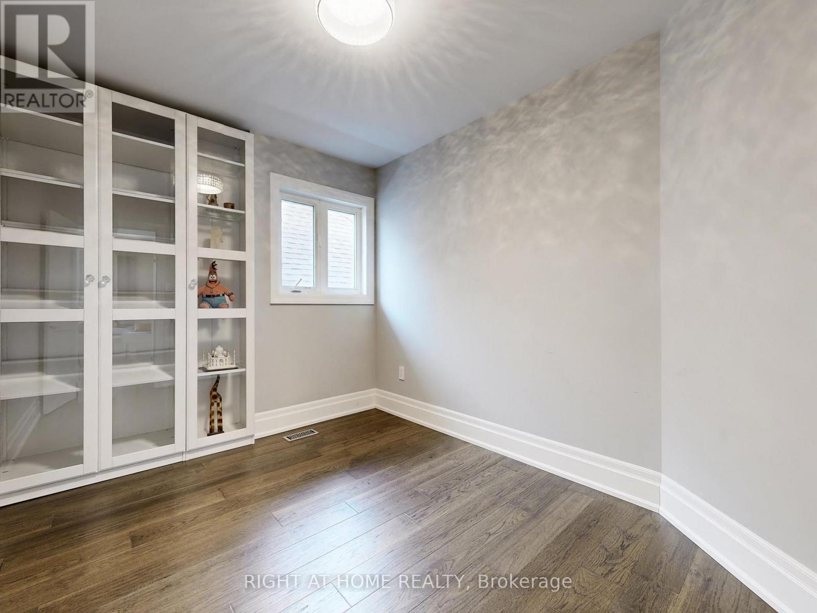 26 Carnoustie Crescent, Richmond Hill, Ontario  L4E 0A2 - Photo 34 - N12965506