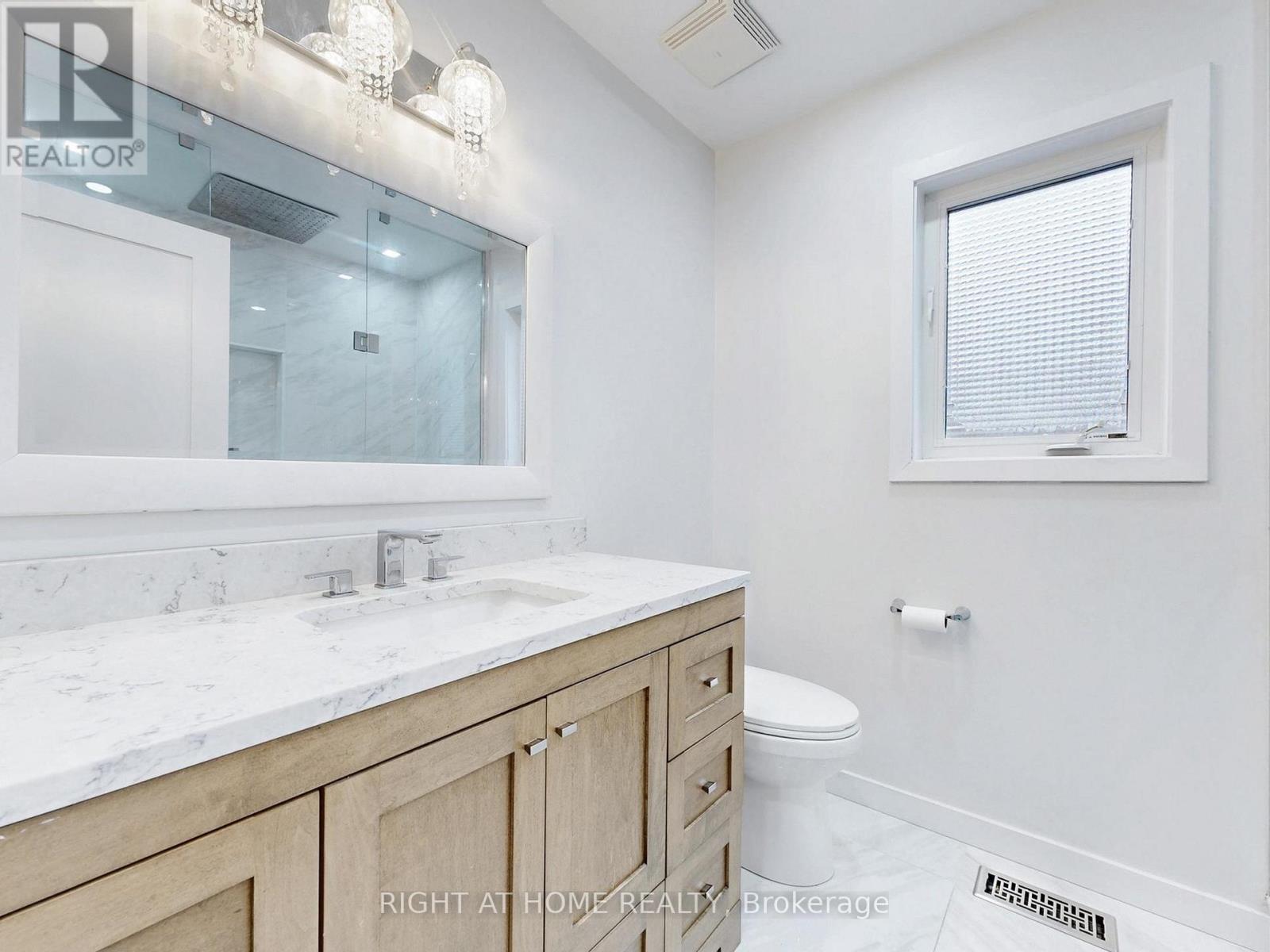 26 Carnoustie Crescent, Richmond Hill, Ontario  L4E 0A2 - Photo 36 - N12965506