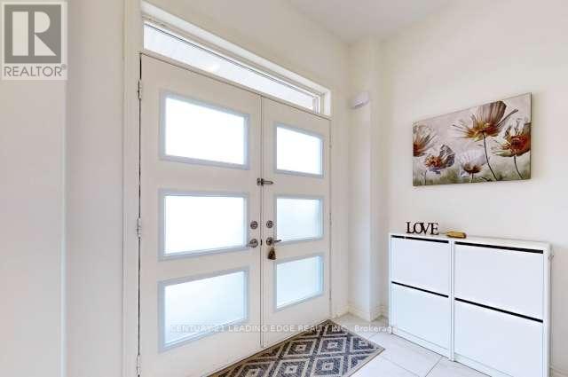 57 Markview Road, Whitchurch-Stouffville, Ontario  L4A 4W1 - Photo 4 - N12965510