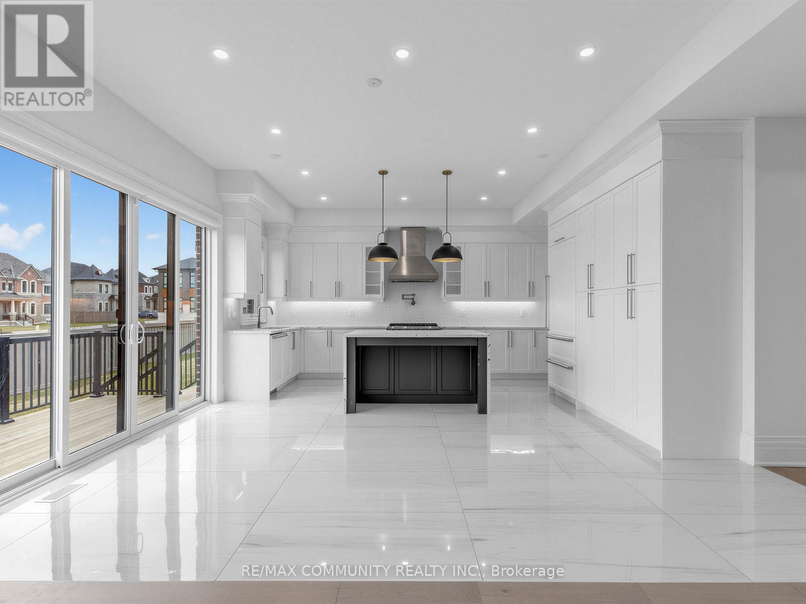 104 Greville Street E, Vaughan, Ontario L4H 4P7 - Photo 10 - N12965564