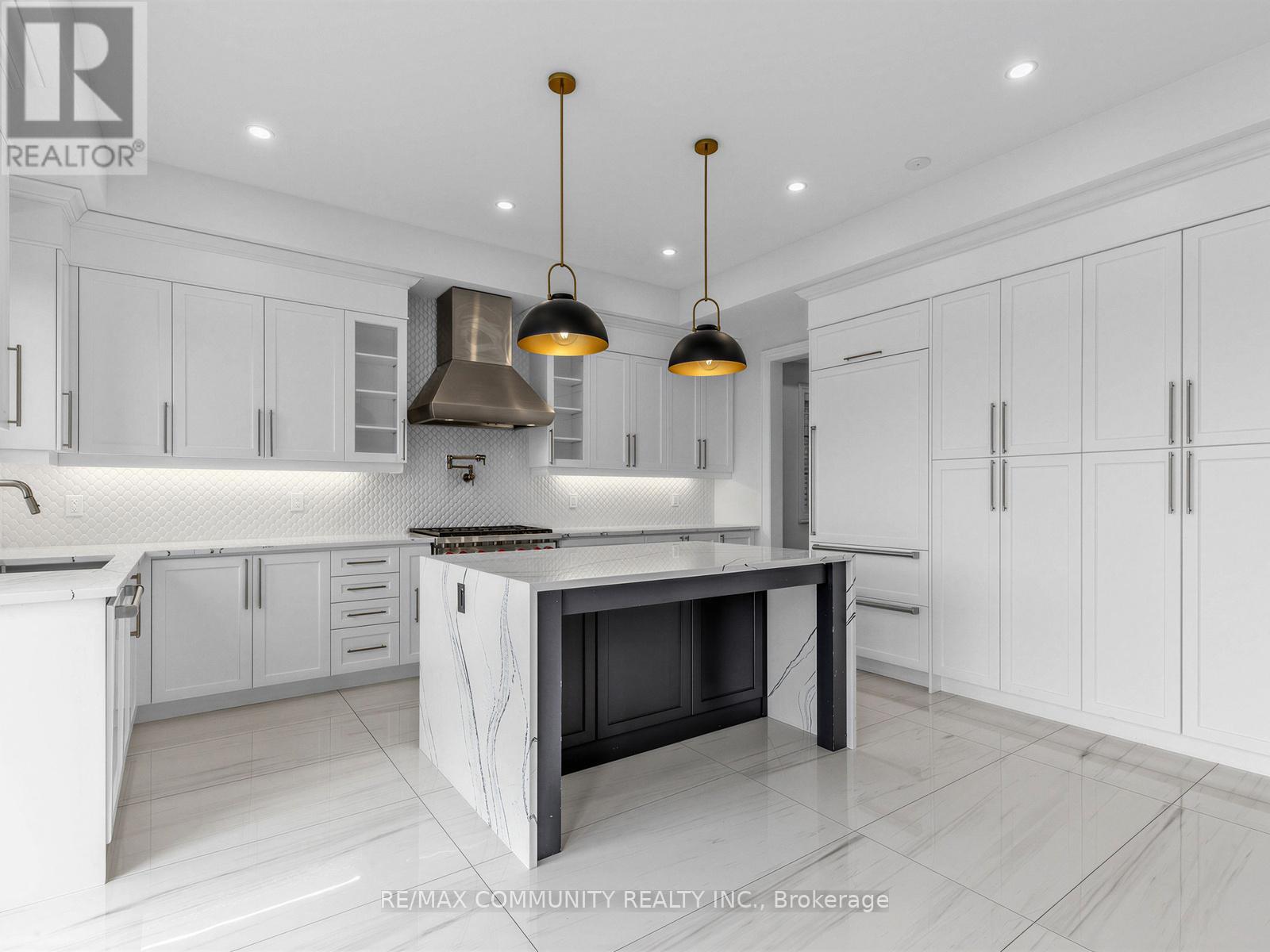 104 Greville Street E, Vaughan, Ontario L4H 4P7 - Photo 11 - N12965564