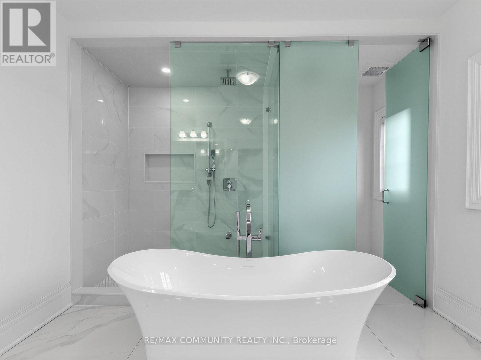 104 Greville Street E, Vaughan, Ontario L4H 4P7 - Photo 18 - N12965564