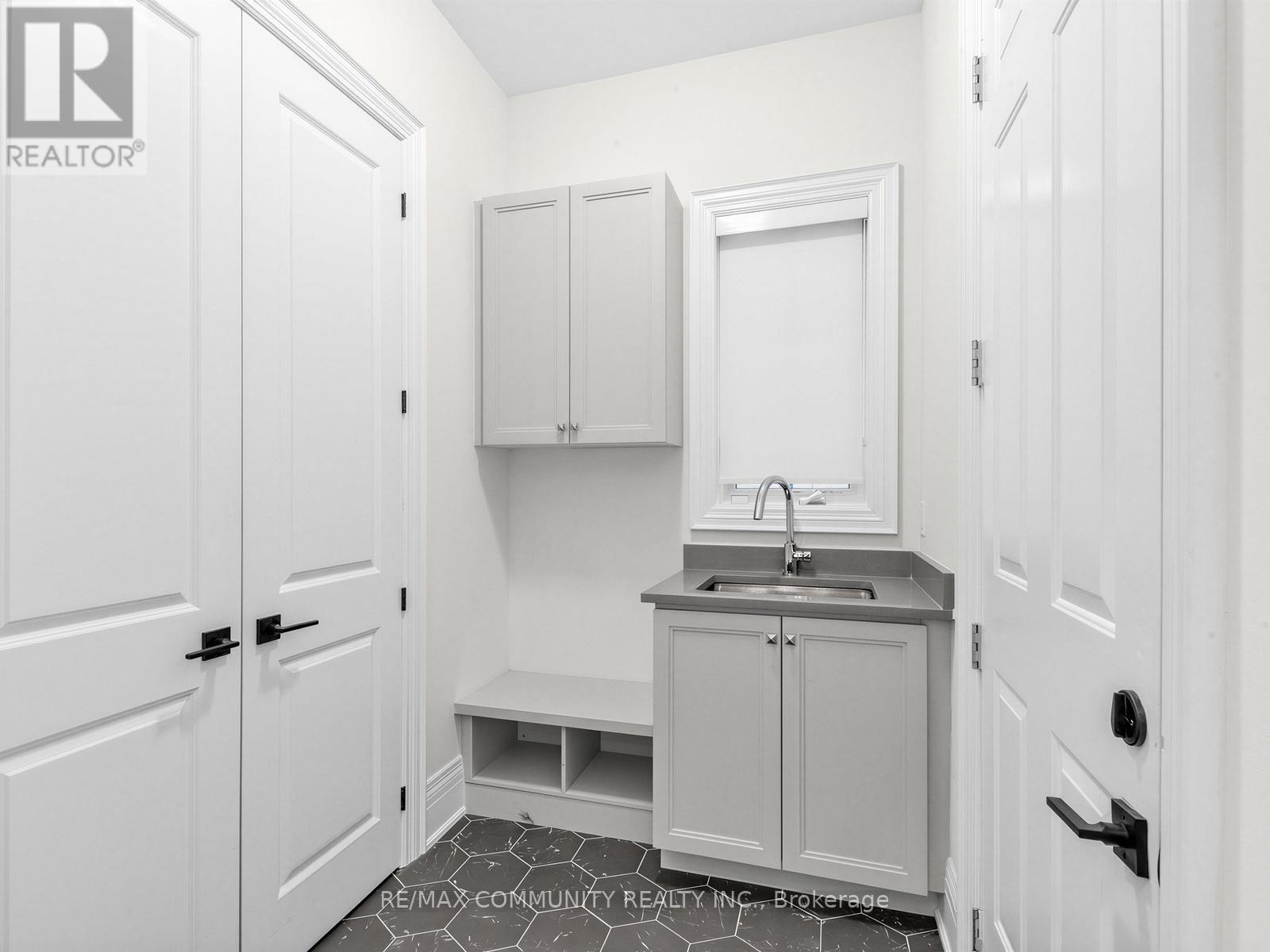 104 Greville Street E, Vaughan, Ontario L4H 4P7 - Photo 31 - N12965564