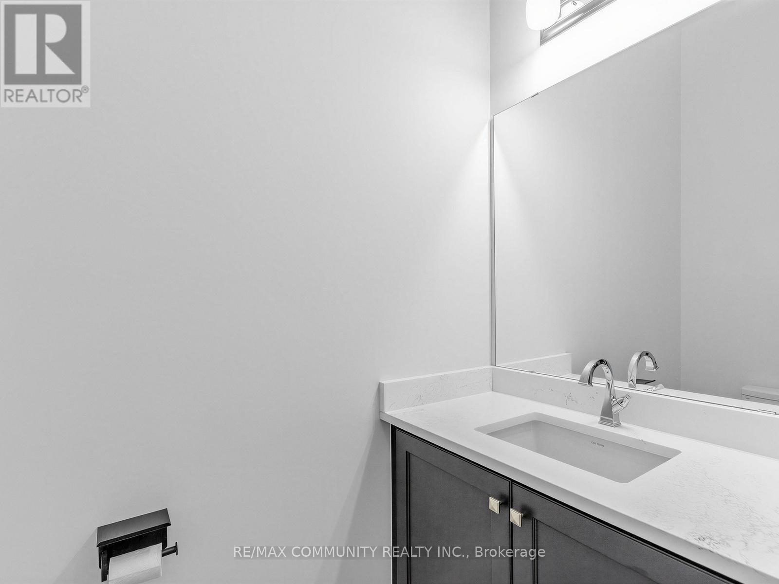 104 Greville Street E, Vaughan, Ontario L4H 4P7 - Photo 32 - N12965564