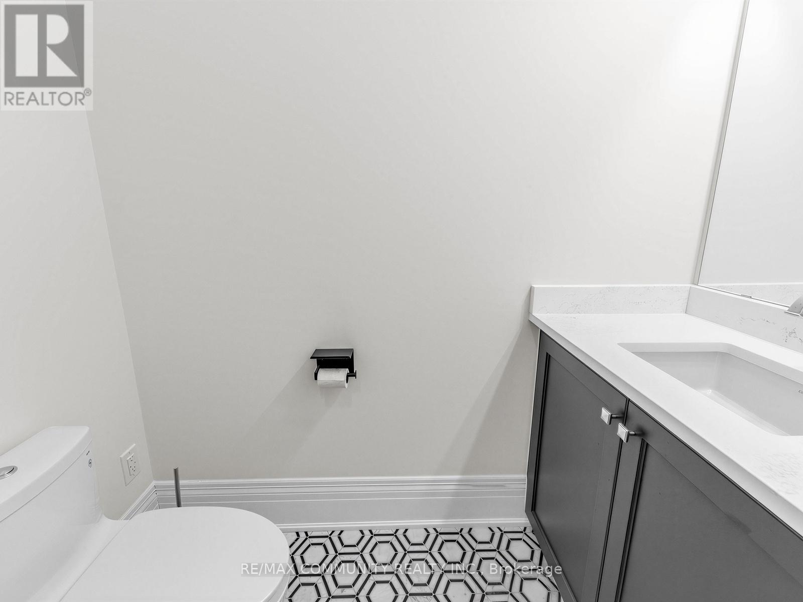 104 Greville Street E, Vaughan, Ontario L4H 4P7 - Photo 33 - N12965564