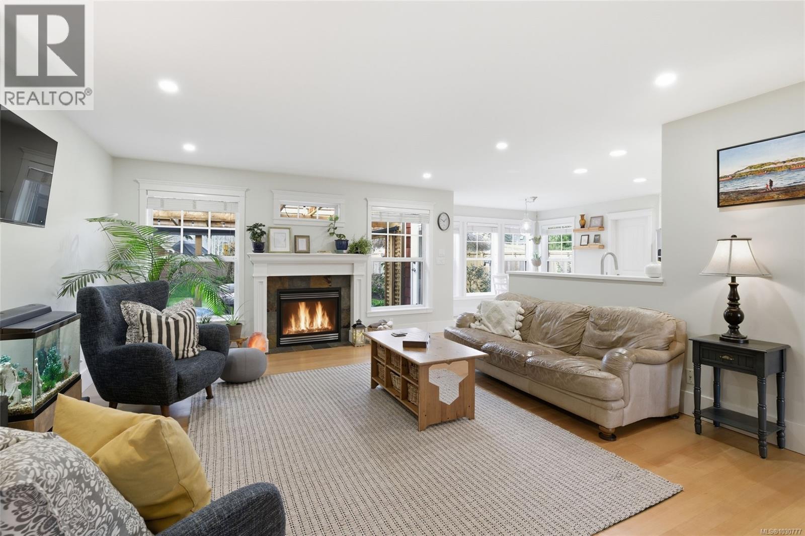 647 Temple St, Parksville, British Columbia  V9P 1B4 - Photo 3 - 1030777