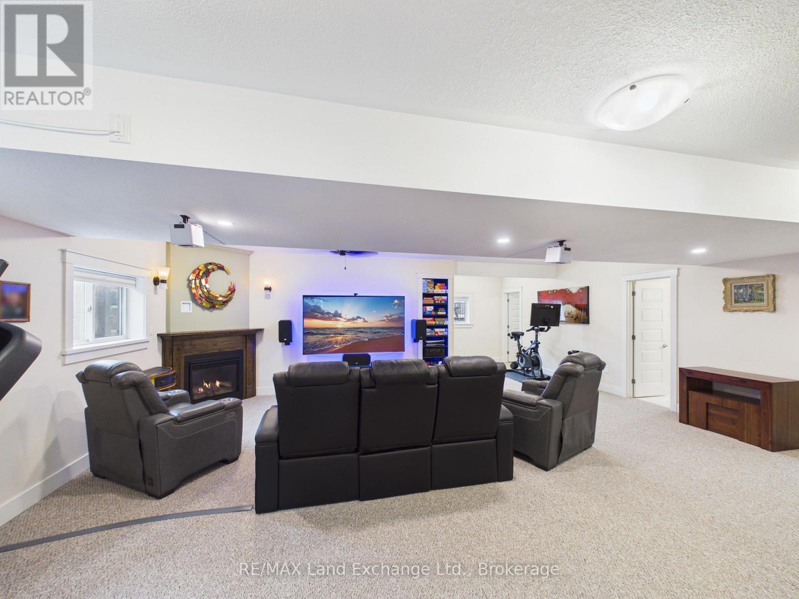 13 Lakefield Drive, Kincardine, Ontario  N2Z 0C9 - Photo 23 - X12959576