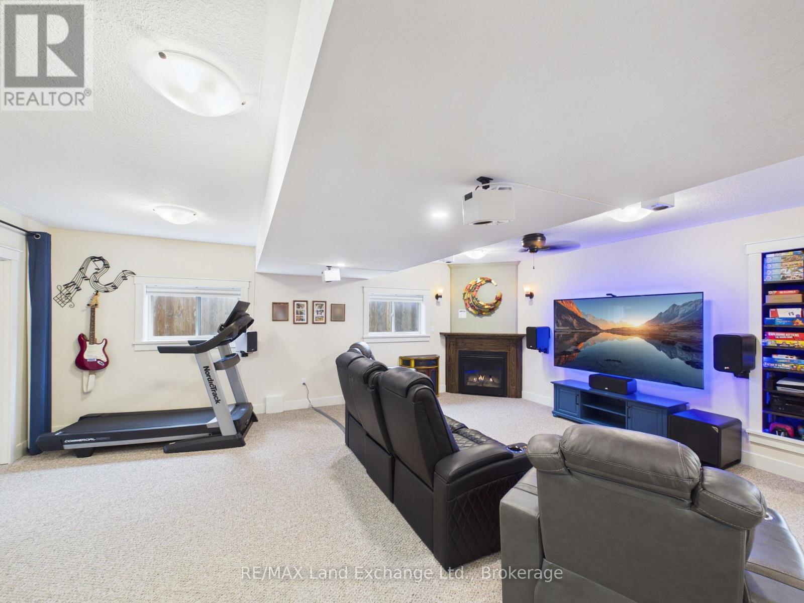 13 Lakefield Drive, Kincardine, Ontario  N2Z 0C9 - Photo 25 - X12959576