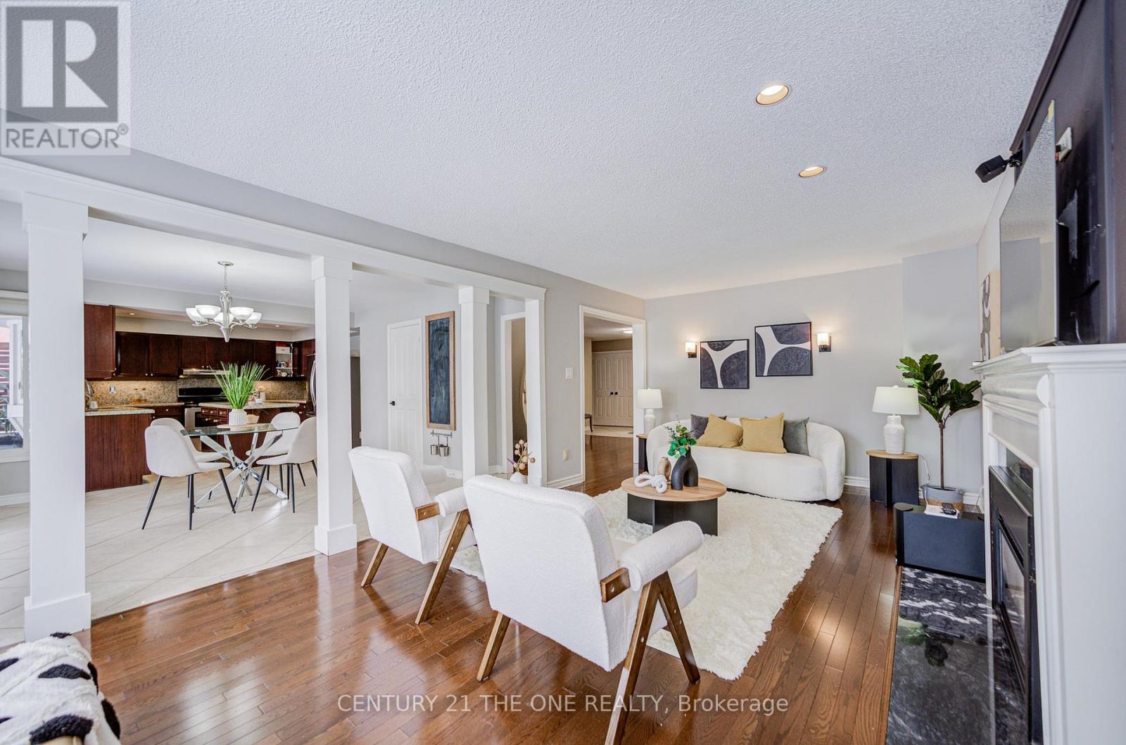 246 Corner Ridge Road, Aurora, Ontario  L4G 6L6 - Photo 8 - N12879970