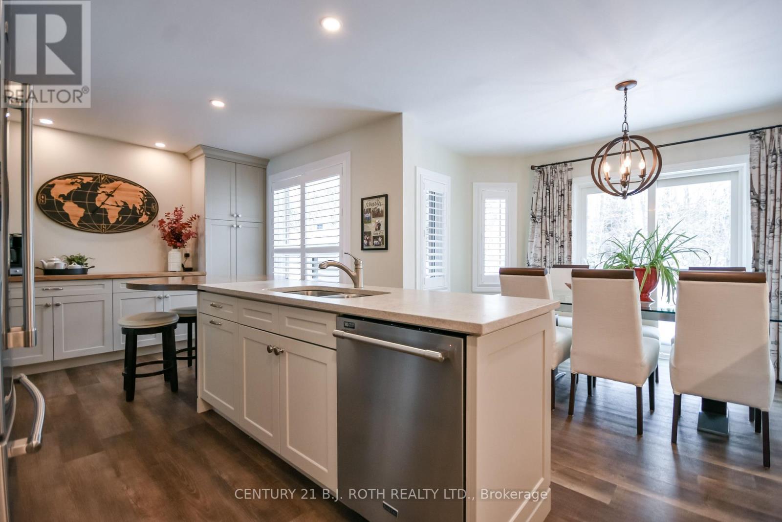 91 Benson Drive, Barrie (Sandy Hollow), Ontario  L4N 7Y4 - Photo 6 - S12965438