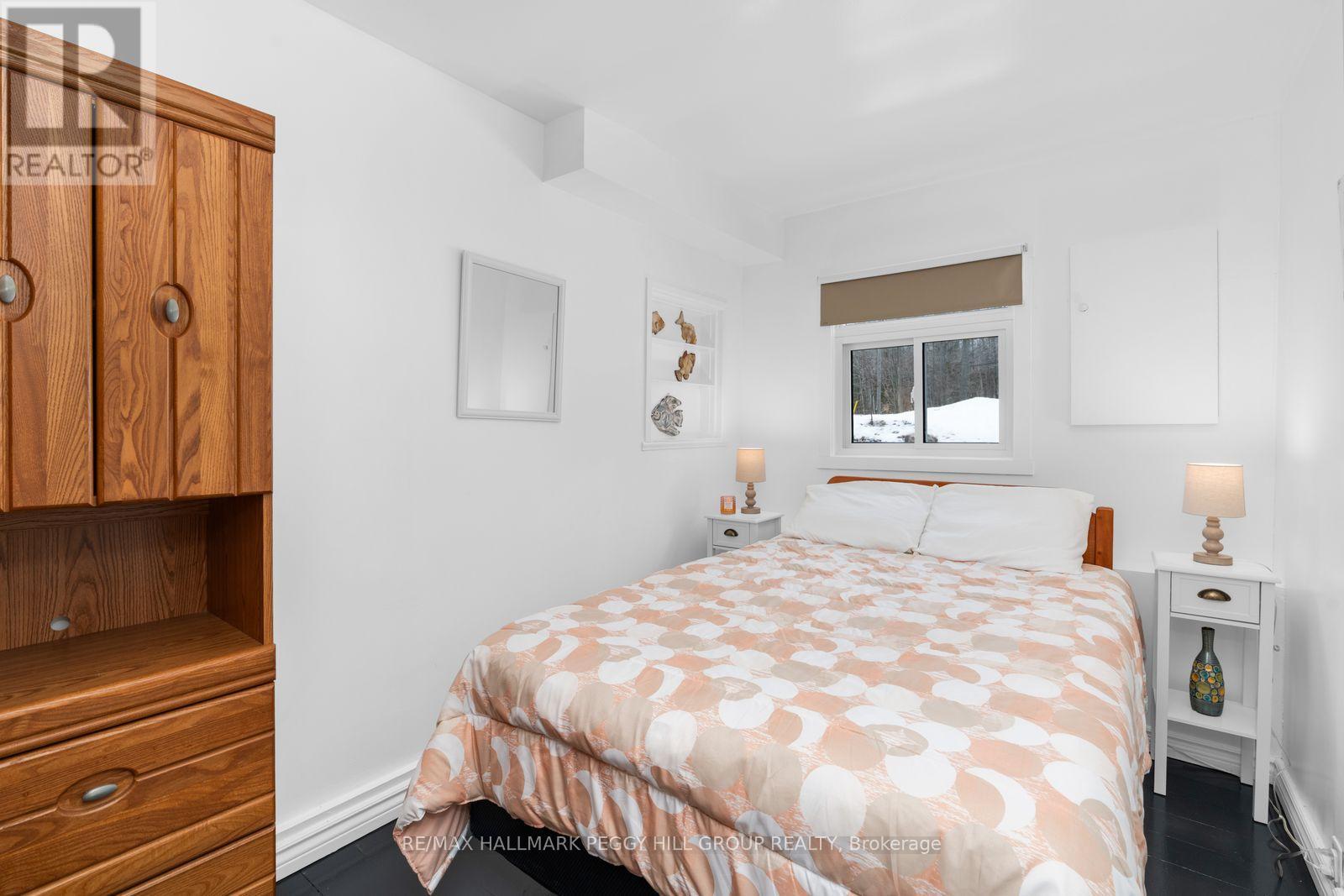 1449 Champlain Road, Tiny, Ontario  L9M 0C1 - Photo 9 - S12965562