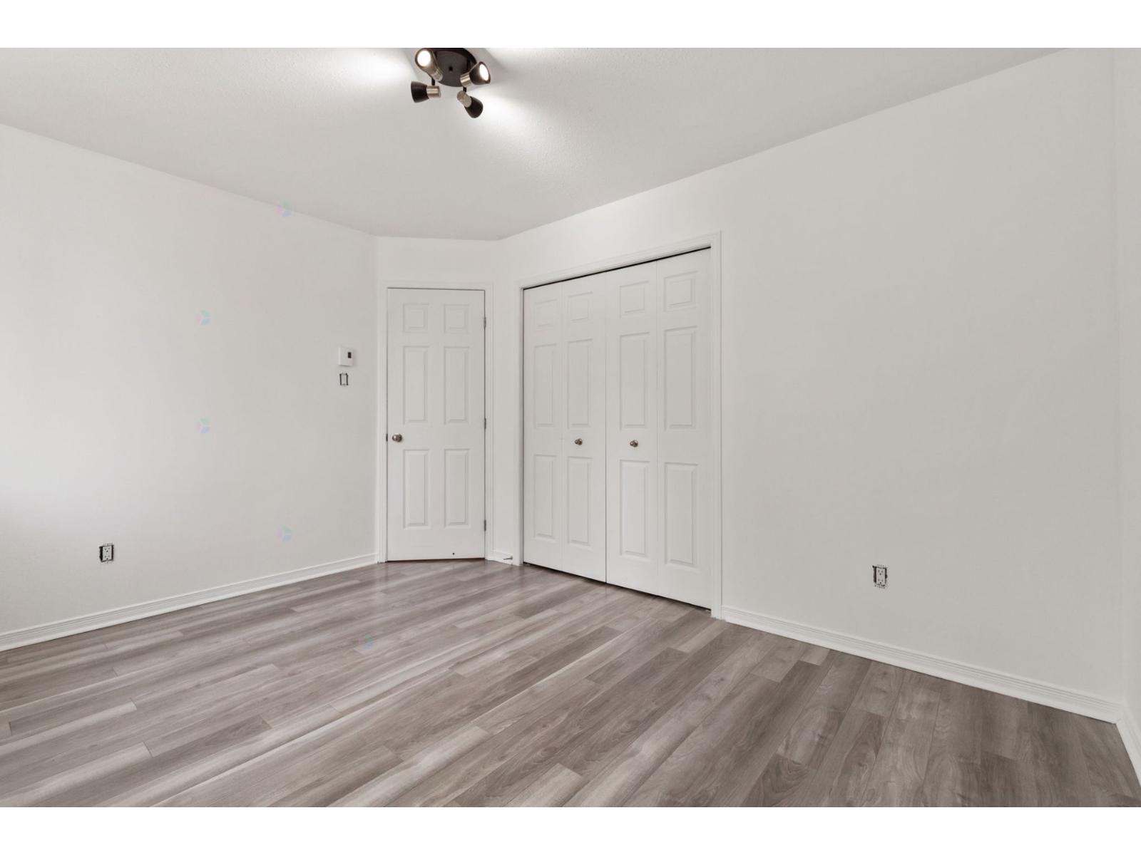 325 Rue Champlain|#B - Photo 11