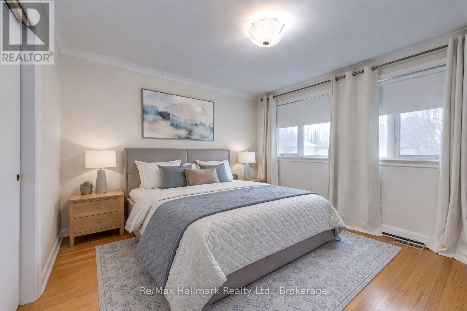 216 Wales Crescent, Oakville, Ontario  L6L 3X7 - Photo 20 - W12965986