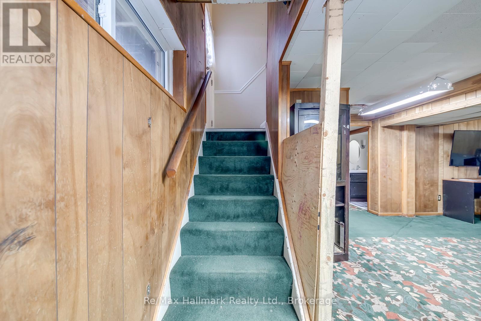 216 Wales Crescent, Oakville, Ontario  L6L 3X7 - Photo 25 - W12965986