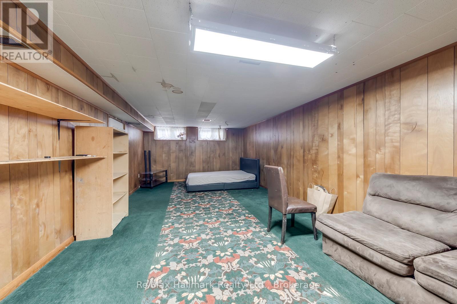 216 Wales Crescent, Oakville, Ontario  L6L 3X7 - Photo 30 - W12965986