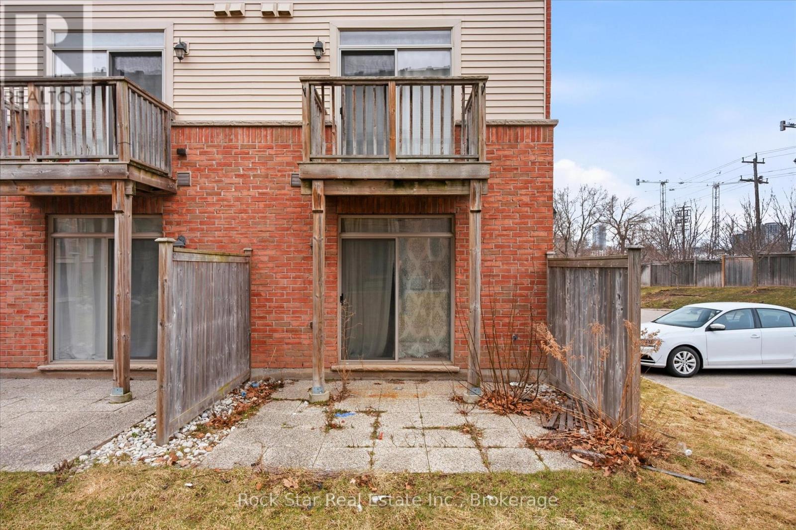27 - 342 Mill Street, Kitchener, Ontario  N2M 2A5 - Photo 25 - X12965808
