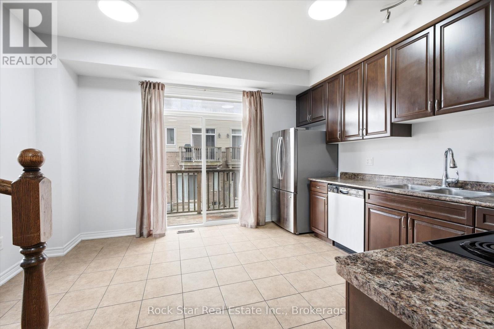 27 - 342 Mill Street, Kitchener, Ontario  N2M 2A5 - Photo 6 - X12965808