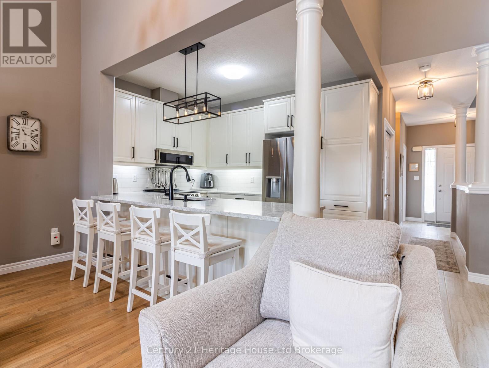 735 Garden Court Crescent, Woodstock, Ontario  N4T 0A2 - Photo 10 - X12966010