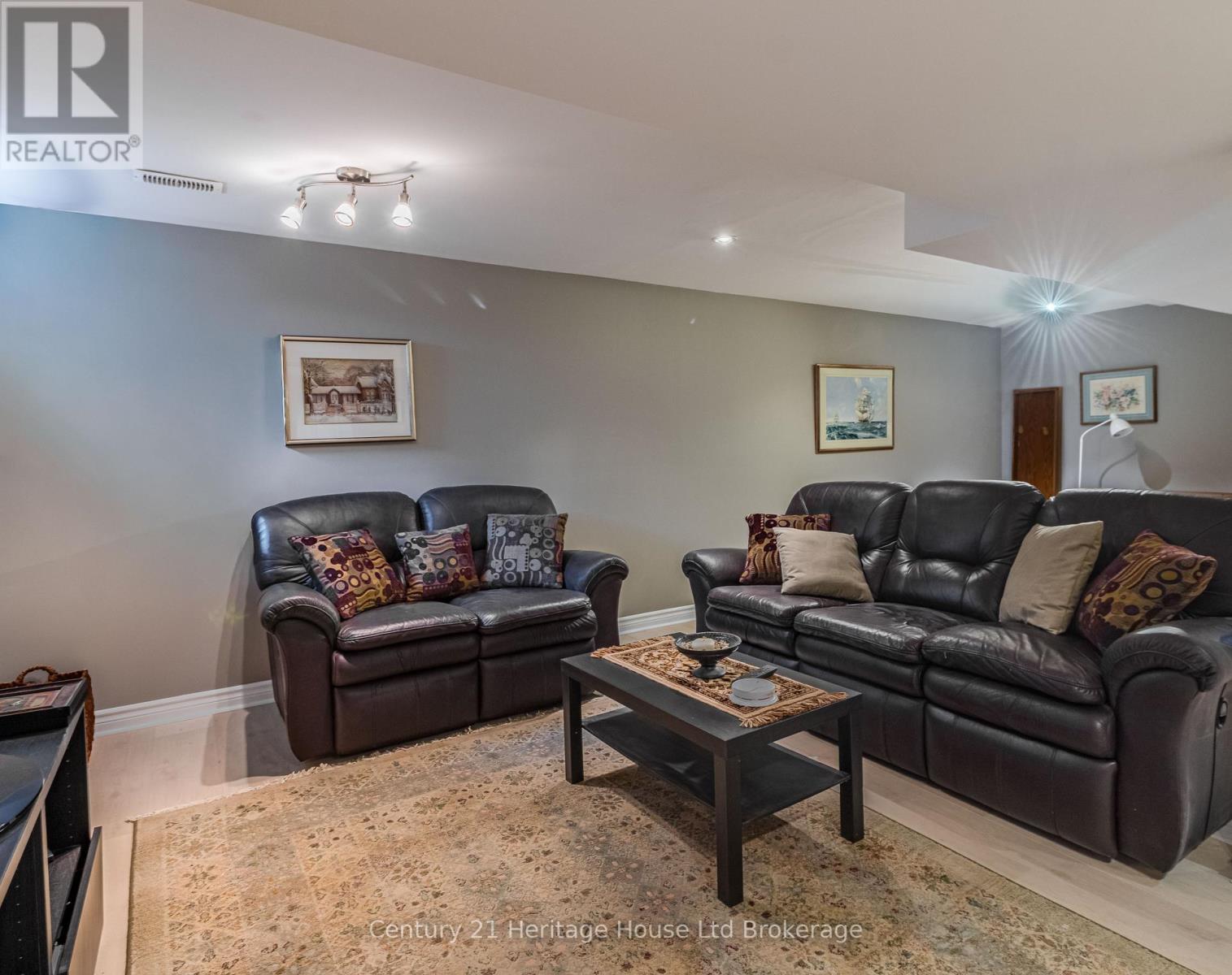 735 Garden Court Crescent, Woodstock, Ontario  N4T 0A2 - Photo 28 - X12966010