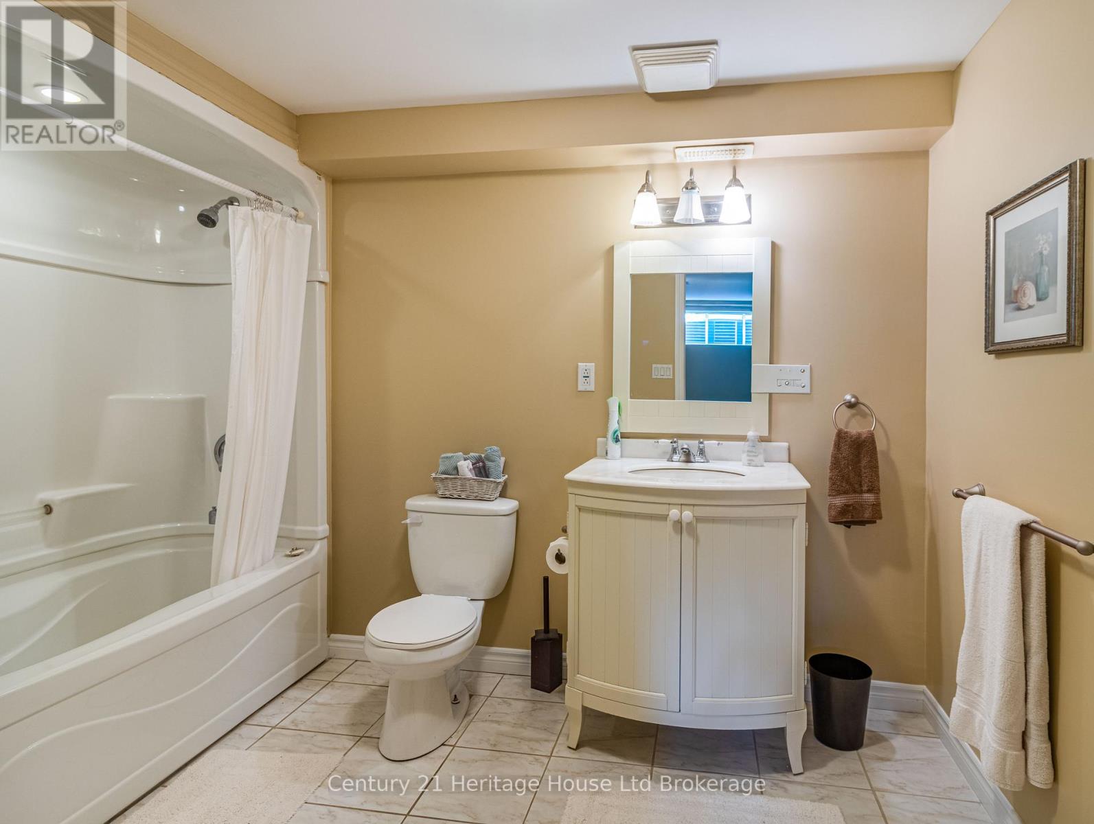 735 Garden Court Crescent, Woodstock, Ontario  N4T 0A2 - Photo 32 - X12966010