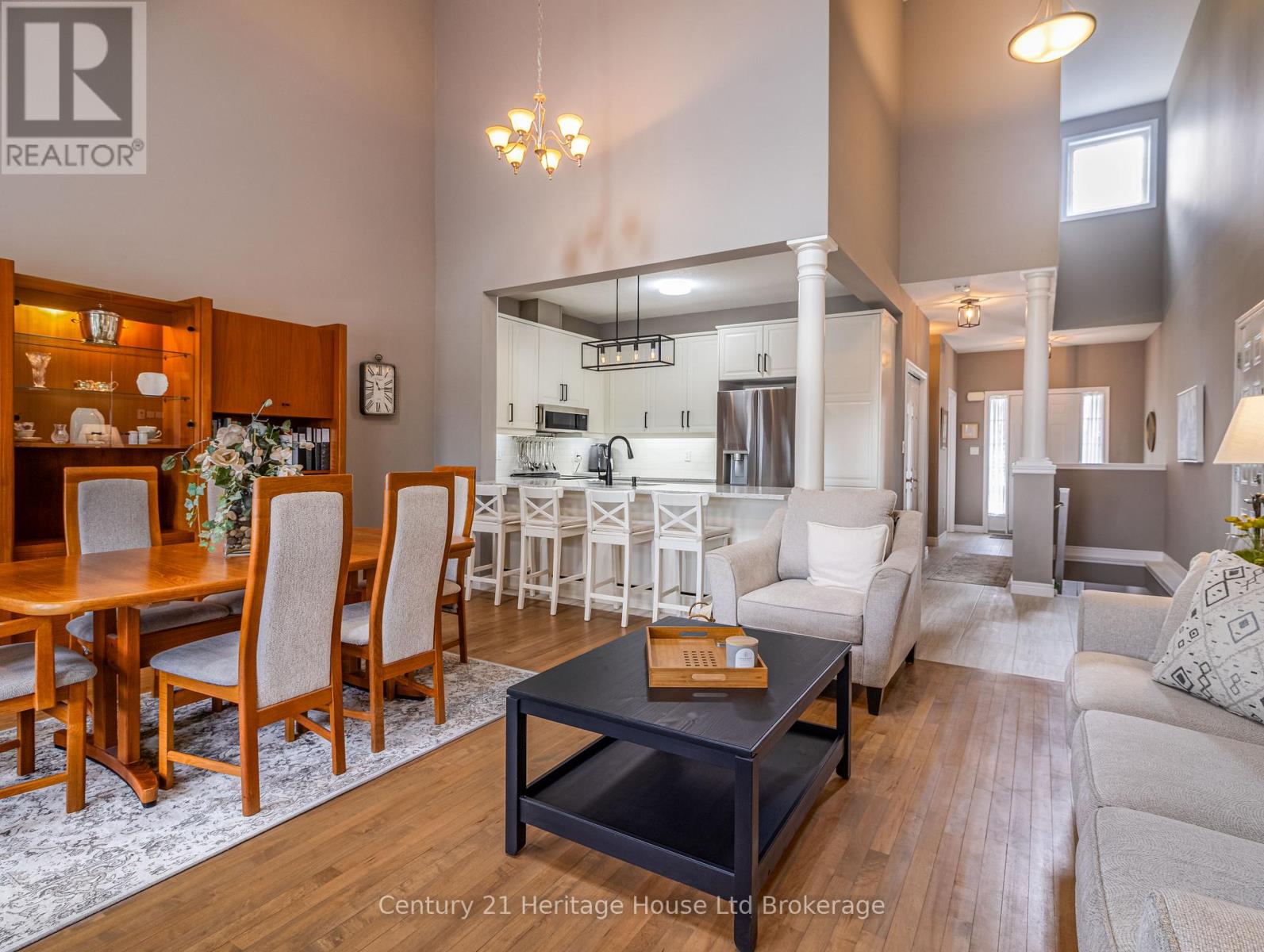 735 Garden Court Crescent, Woodstock, Ontario  N4T 0A2 - Photo 4 - X12966010