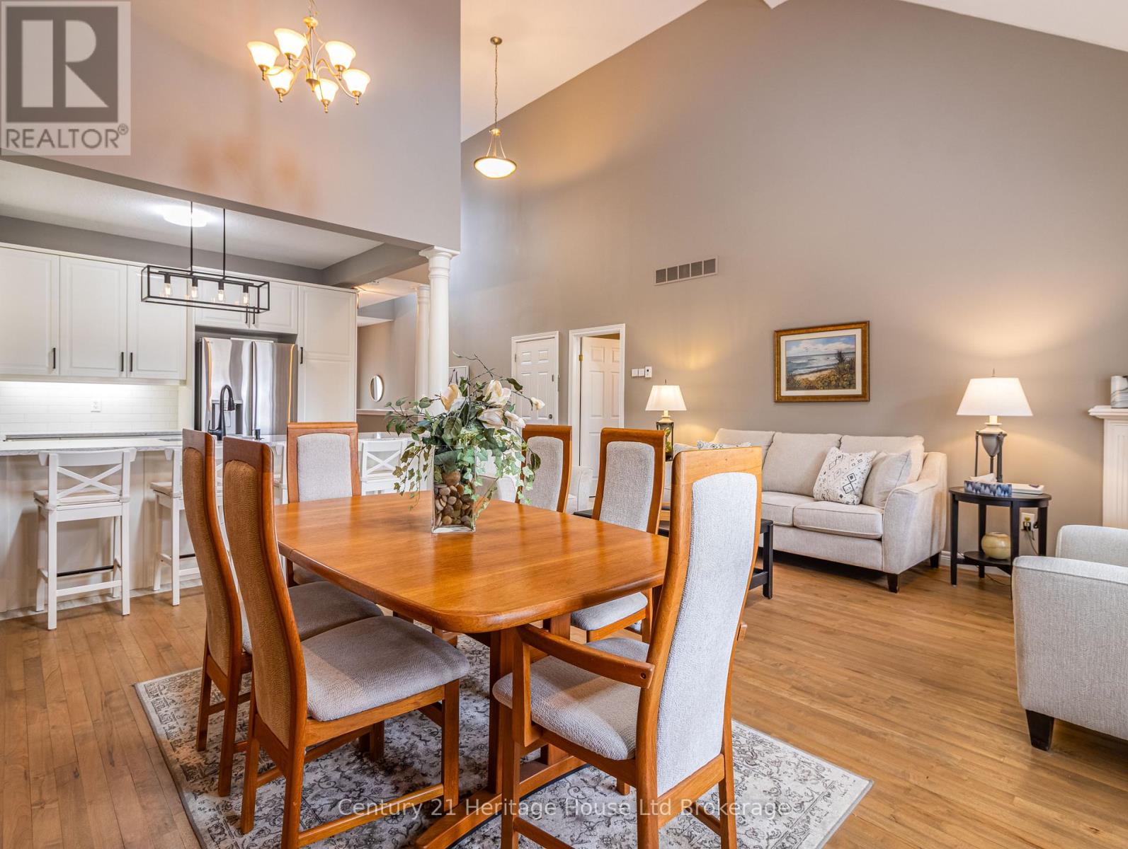 735 Garden Court Crescent, Woodstock, Ontario  N4T 0A2 - Photo 5 - X12966010