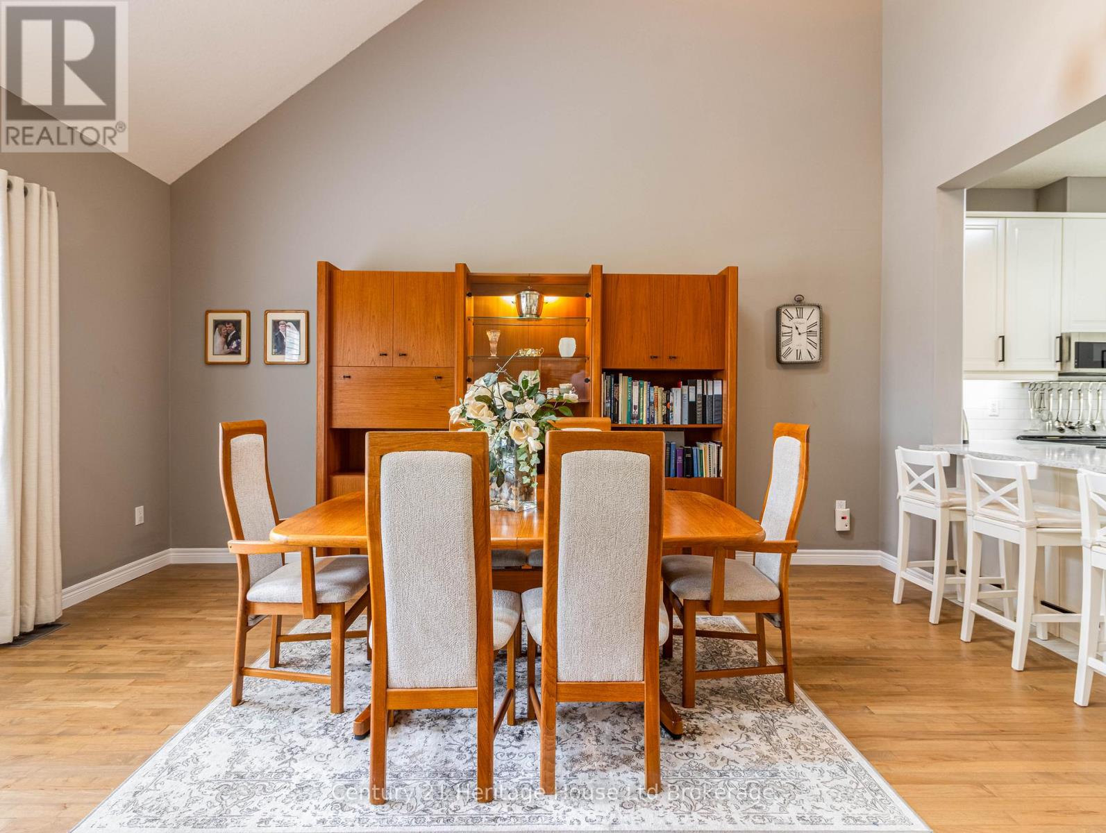 735 Garden Court Crescent, Woodstock, Ontario  N4T 0A2 - Photo 7 - X12966010