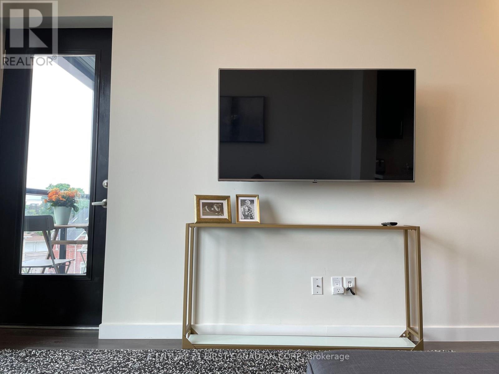 410 - 690 King Street W, Kitchener, Ontario  N2G 0B9 - Photo 6 - X12823782