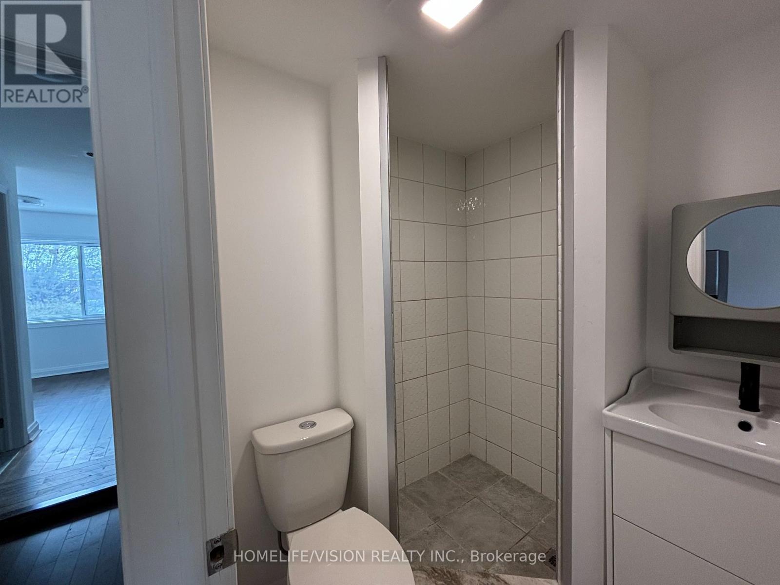 Main - 143 Belgravia Avenue, Toronto, Ontario  M6E 2M6 - Photo 19 - W12965572