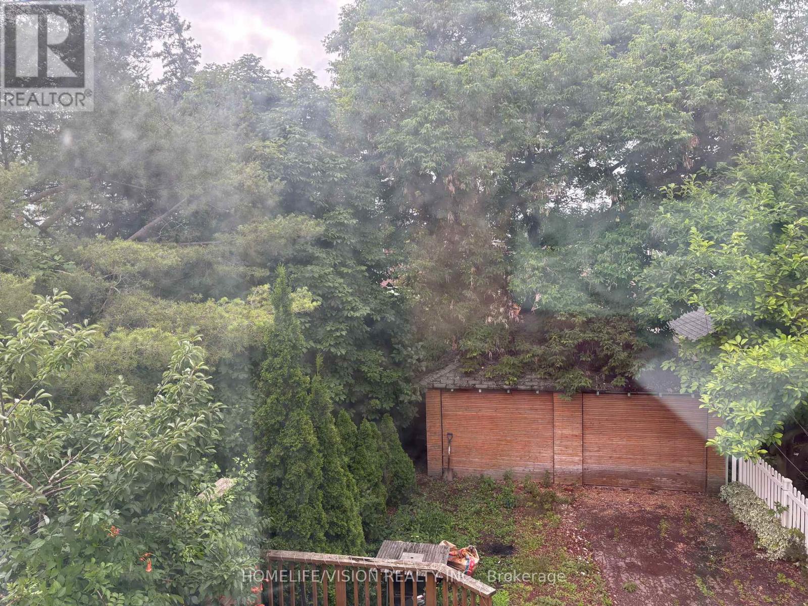 Main - 143 Belgravia Avenue, Toronto, Ontario  M6E 2M6 - Photo 22 - W12965572