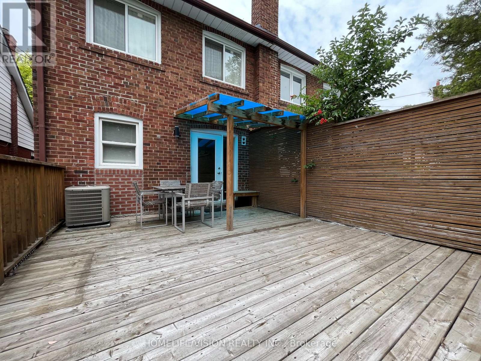 Main - 143 Belgravia Avenue, Toronto, Ontario  M6E 2M6 - Photo 23 - W12965572