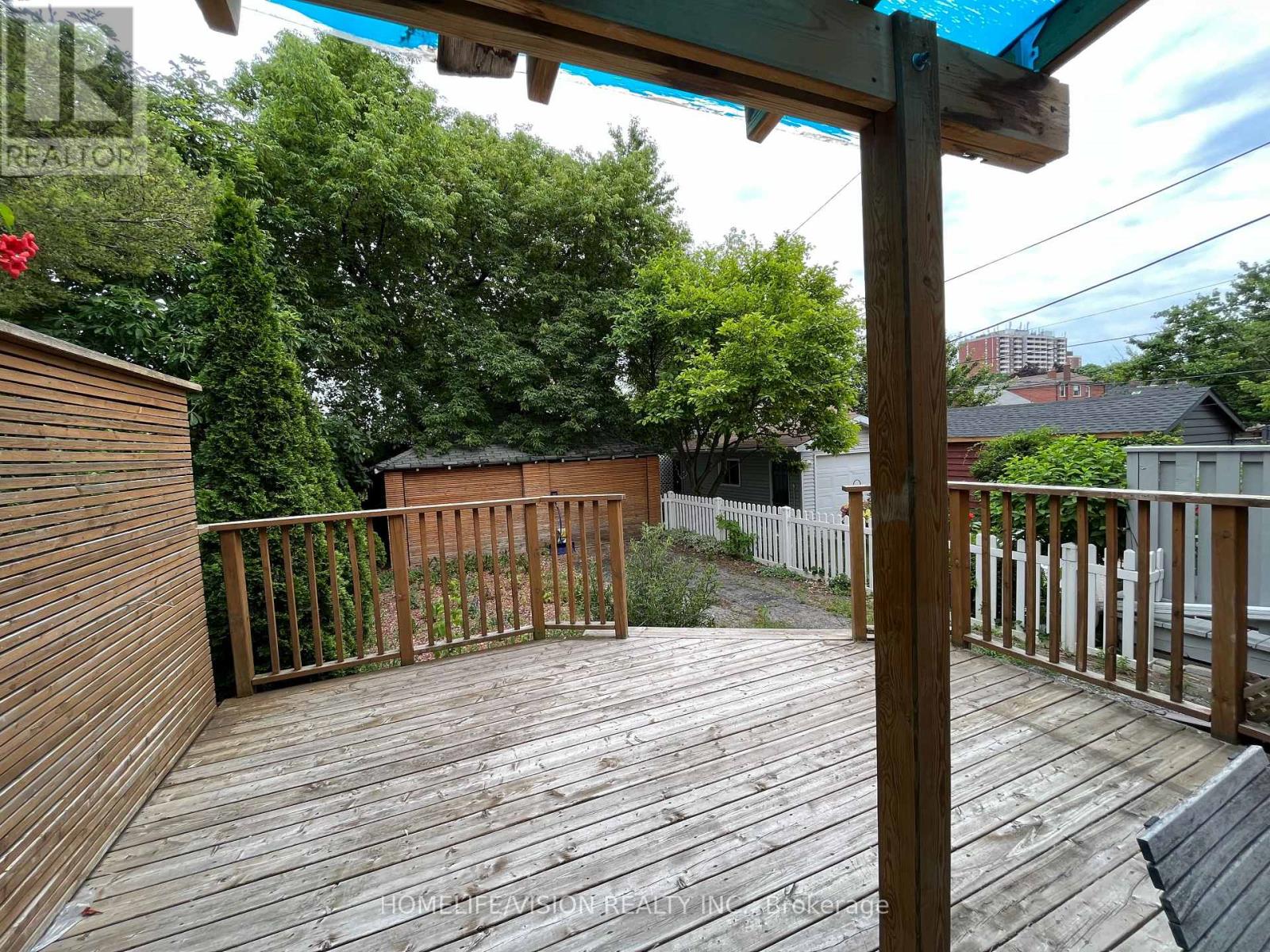 Main - 143 Belgravia Avenue, Toronto, Ontario  M6E 2M6 - Photo 24 - W12965572