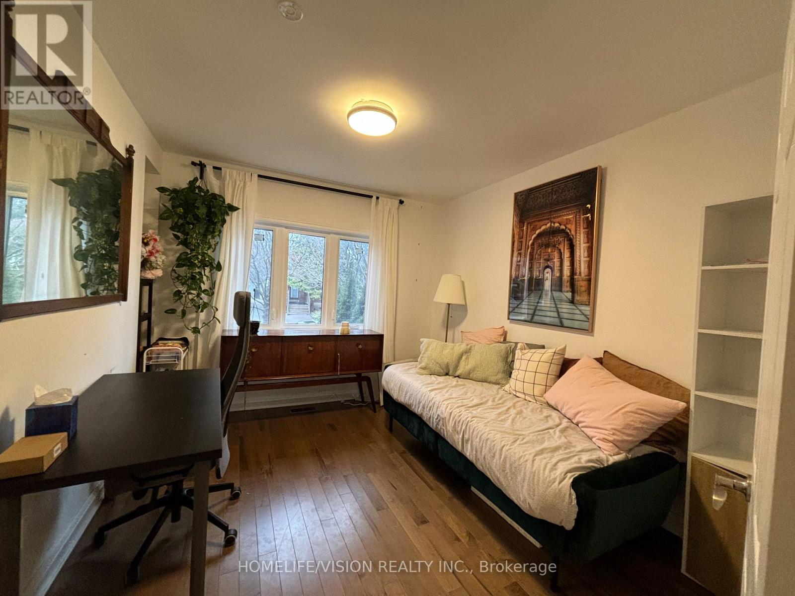 Main - 143 Belgravia Avenue, Toronto, Ontario  M6E 2M6 - Photo 3 - W12965572