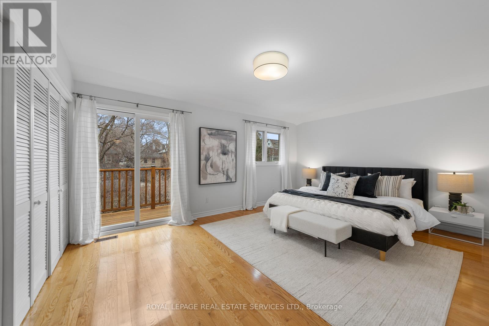 326 Indian Grove, Toronto, Ontario  M6P 2H5 - Photo 18 - W12965582