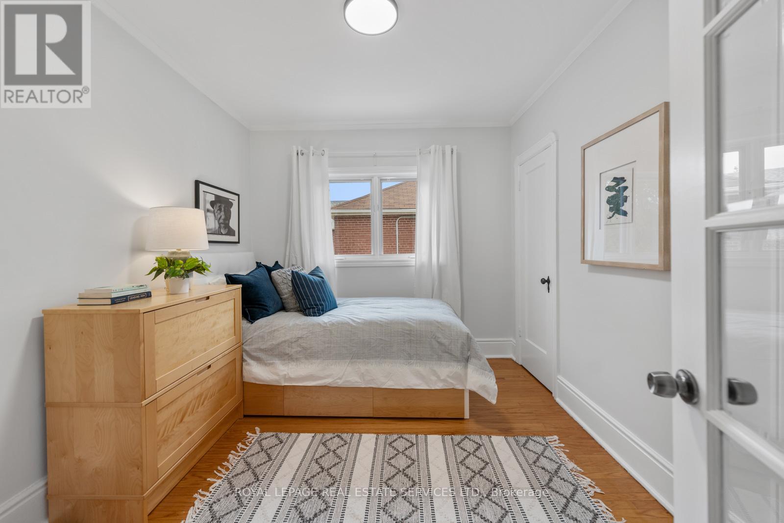 326 Indian Grove, Toronto, Ontario  M6P 2H5 - Photo 26 - W12965582