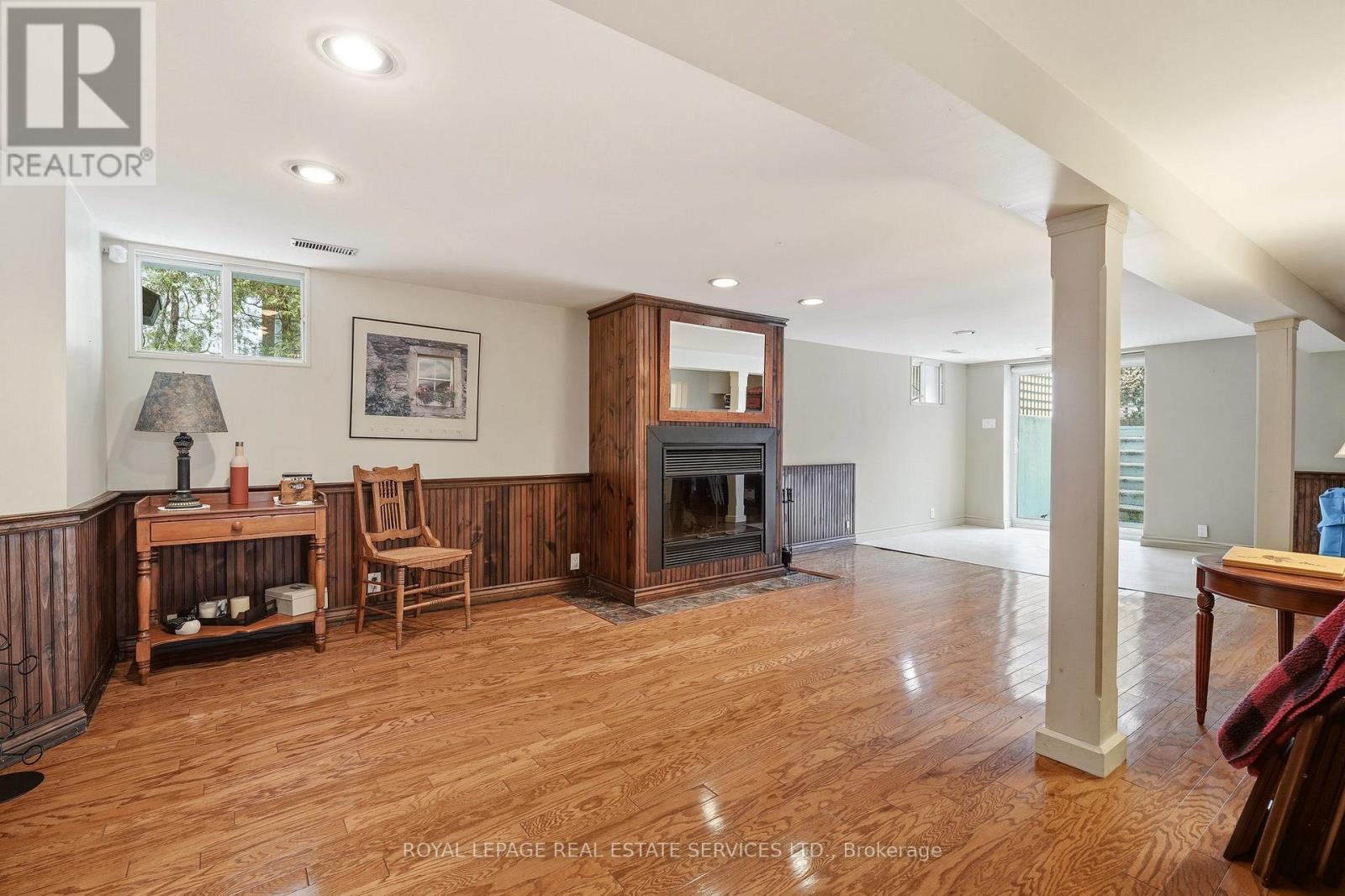 347 Douglas Avenue, Oakville, Ontario  L6J 3S7 - Photo 35 - W12965588