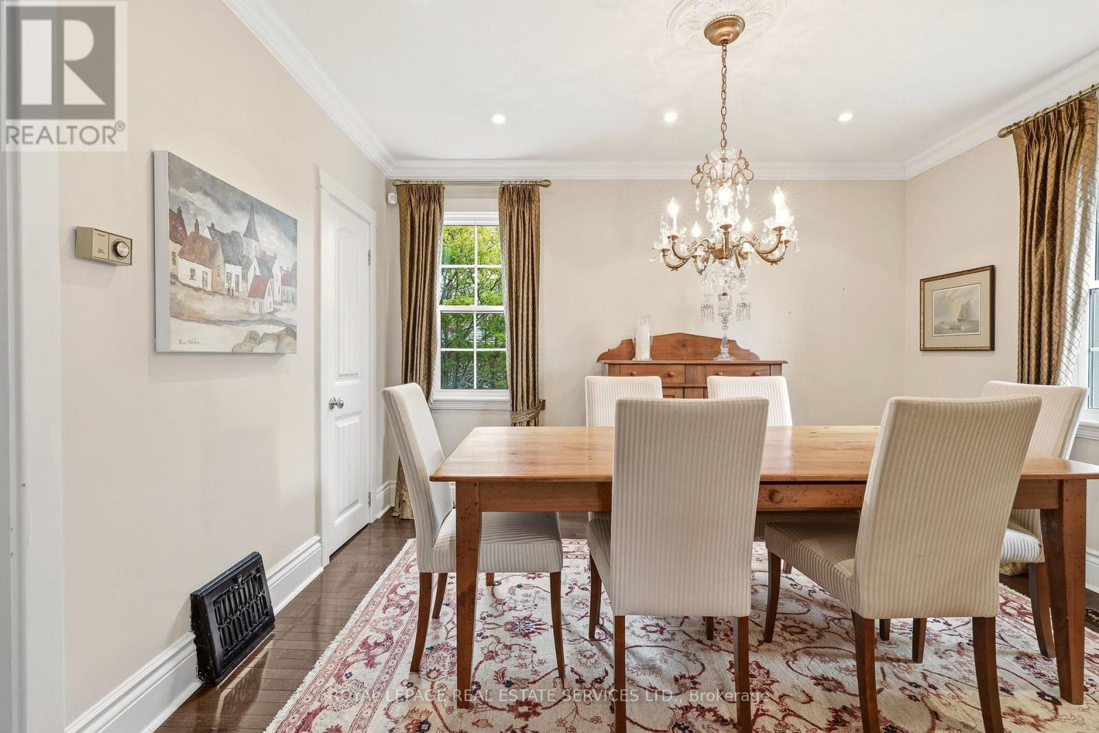 347 Douglas Avenue, Oakville, Ontario  L6J 3S7 - Photo 6 - W12965588