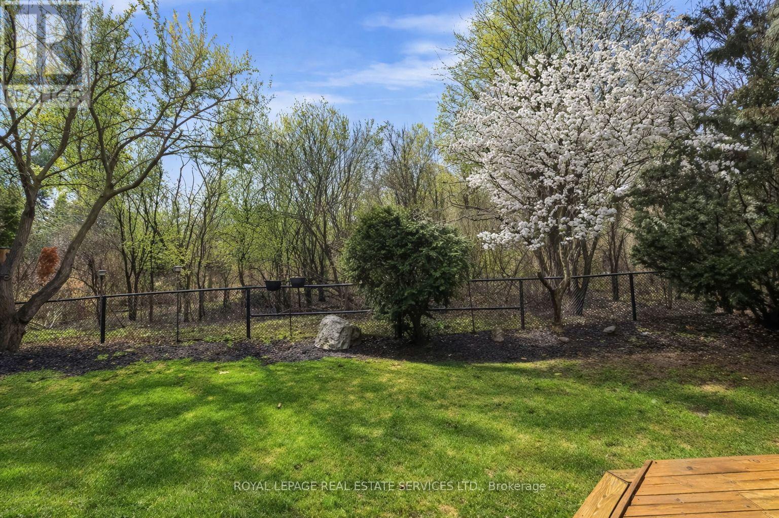 2208 Brays Lane, Oakville, Ontario  L6M 3J7 - Photo 41 - W12965616