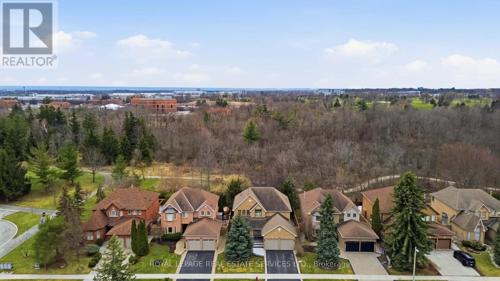 2208 Brays Lane, Oakville, Ontario  L6M 3J7 - Photo 42 - W12965616