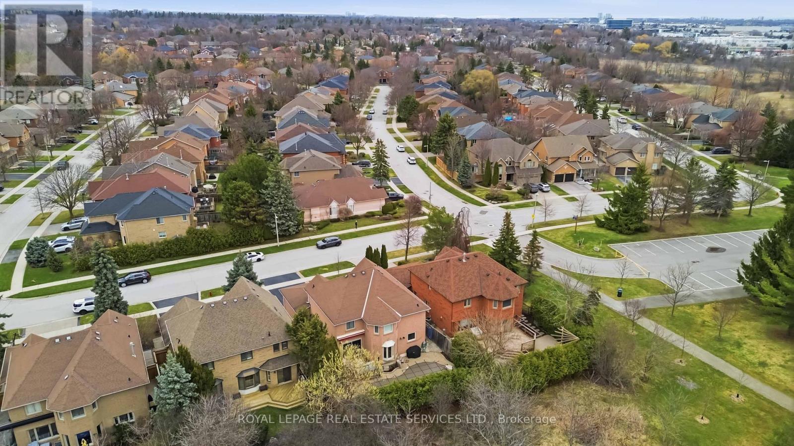 2208 Brays Lane, Oakville, Ontario  L6M 3J7 - Photo 48 - W12965616