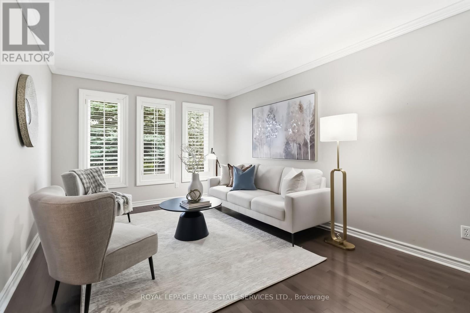 2208 Brays Lane, Oakville, Ontario  L6M 3J7 - Photo 8 - W12965616