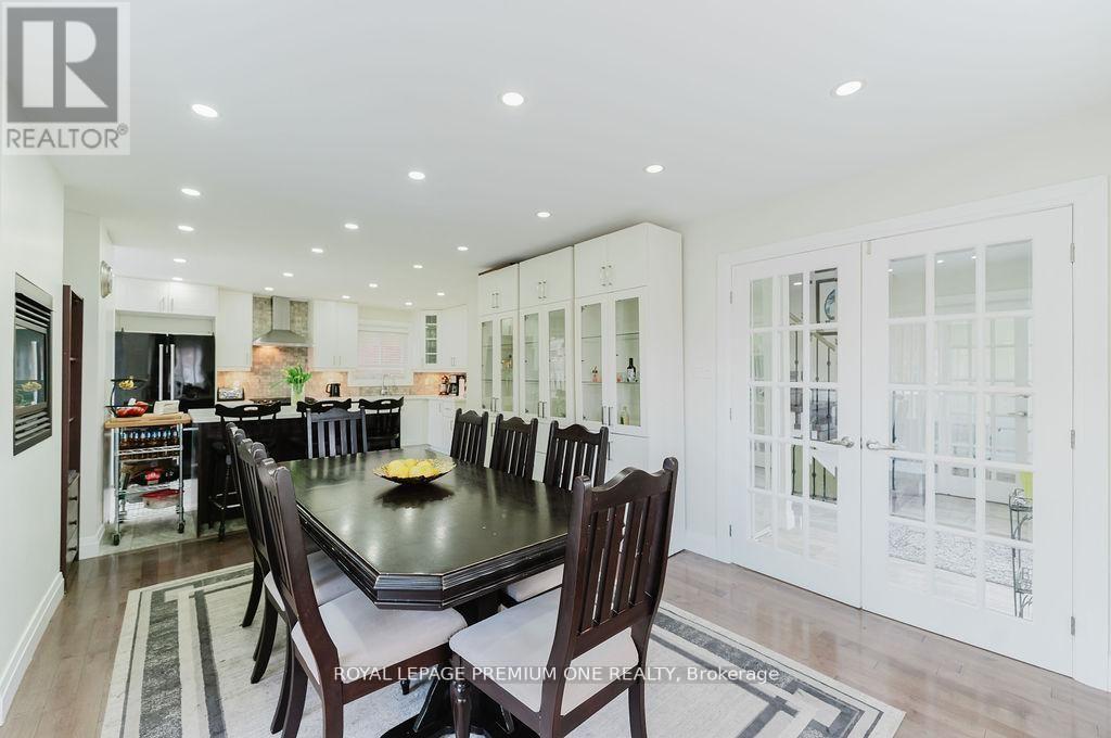 25 Sir Lancelot Court, Caledon, Ontario  L7E 1N3 - Photo 12 - W12965632