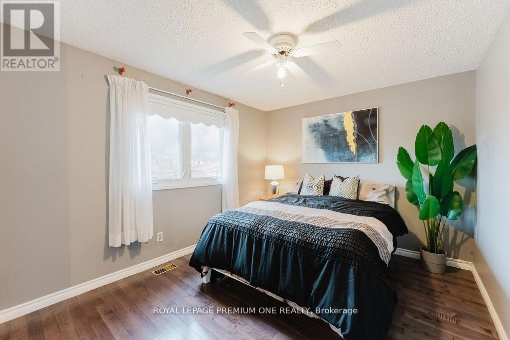 25 Sir Lancelot Court, Caledon, Ontario  L7E 1N3 - Photo 31 - W12965632