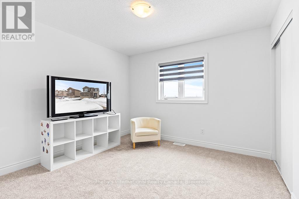 23 Autumn Drive, Wasaga Beach, Ontario  L9Z 0K7 - Photo 21 - S12965998