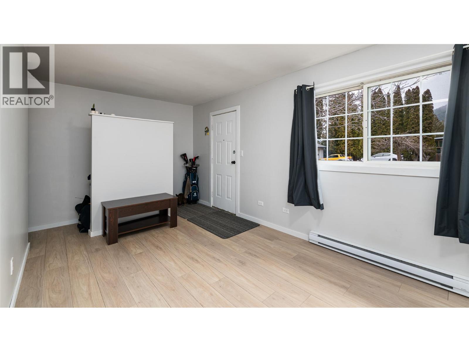 421 20th Avenue S, Creston, British Columbia  V0B 1G5 - Photo 35 - 10381582